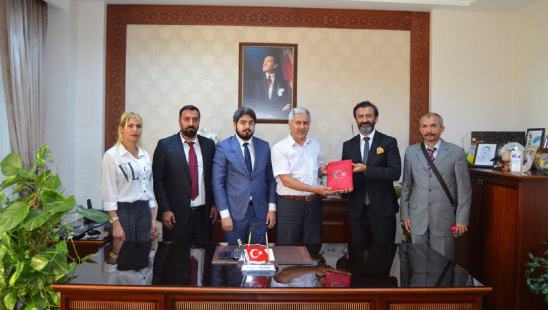 Anadolu Kardeşliği Ocakları Derneği Mersin Şube Başkanı ve Başkan Yardımcıları Müdürlüğümüzü Ziyaret Etti