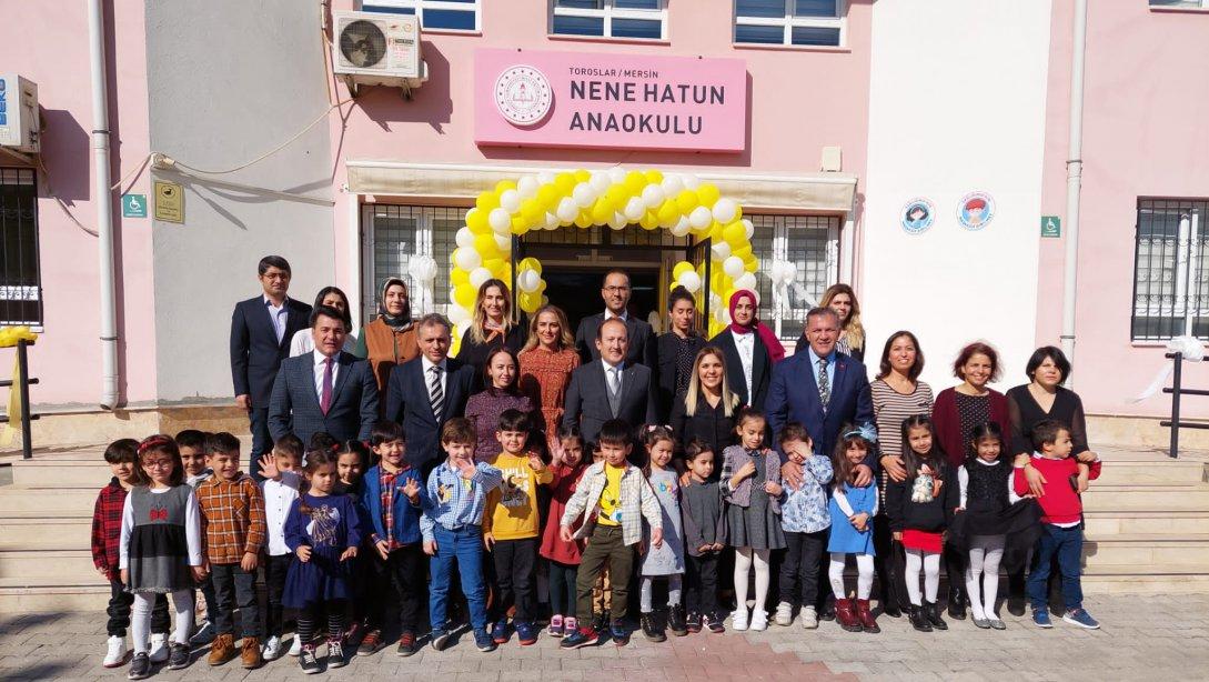 Mersin Valisi Sayın Ali Hamza PEHLİVAN ve İl Milli Eğitim Müdürü Sayın Adem KOCA, Nene Hatun Anaokulu'nda Düzenlene Karne Törenine Teşrif Ettiler