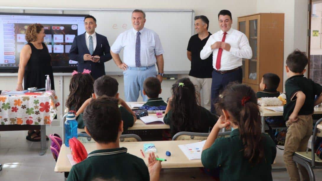 İl Milli Eğitim Müdürü Sayın Adem KOCA, Bahriye İlkokulu'nu Ziyaret Etti