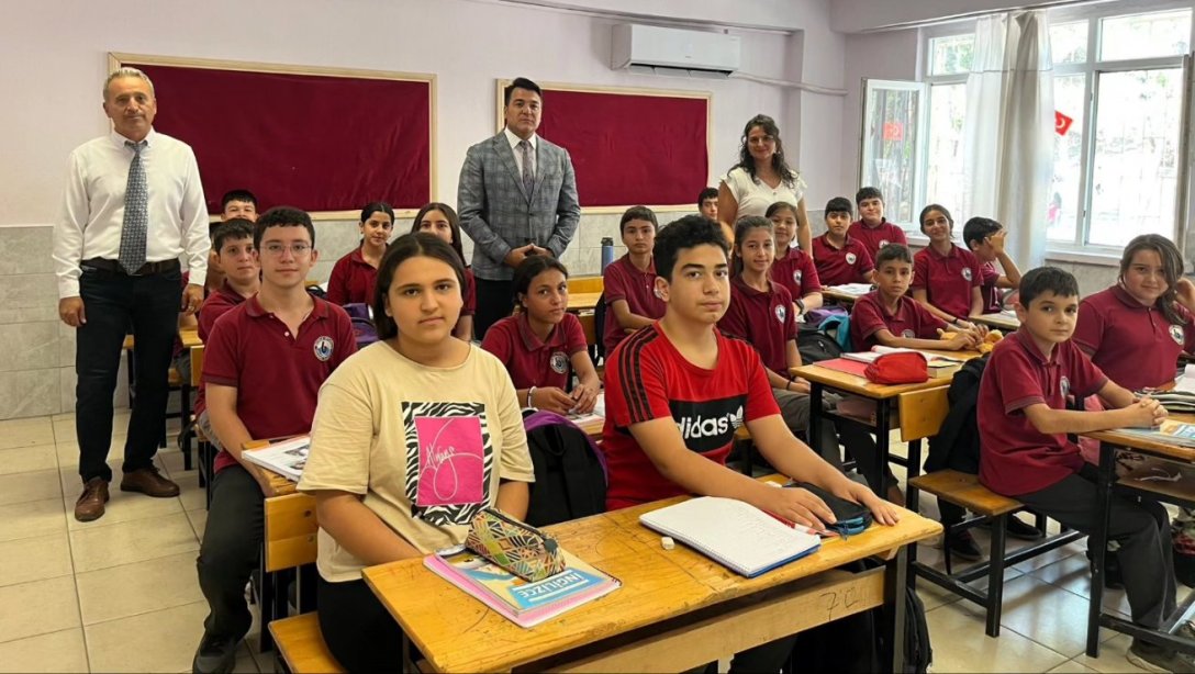 İlçe Milli Eğitim Müdürümüz Sayın Oğuzhan TÜLÜCÜ, Buluklu Ortaokulu'nu Ziyaret Etti