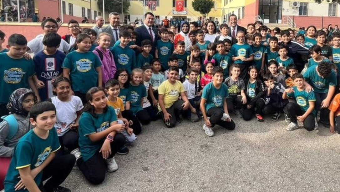 İl Milli Eğitim Müdürümüz Sayın Fazilet DURMUŞ, Ortak Sınavlar Kapsamında Hüseyin Özer Merzeci Ortaokulu'nu Ziyaret Etti