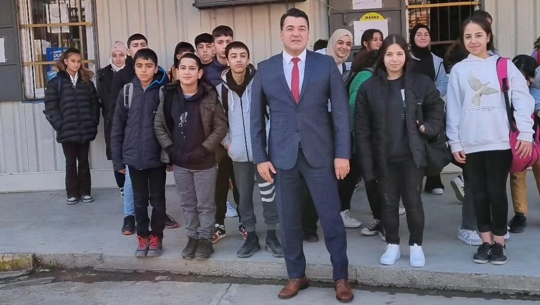 İlçe Milli Eğitim Müdürümüz Sayın Oğuzhan TÜLÜCÜ, Selçuklar Ortaokulu'nu Ziyaret Etti